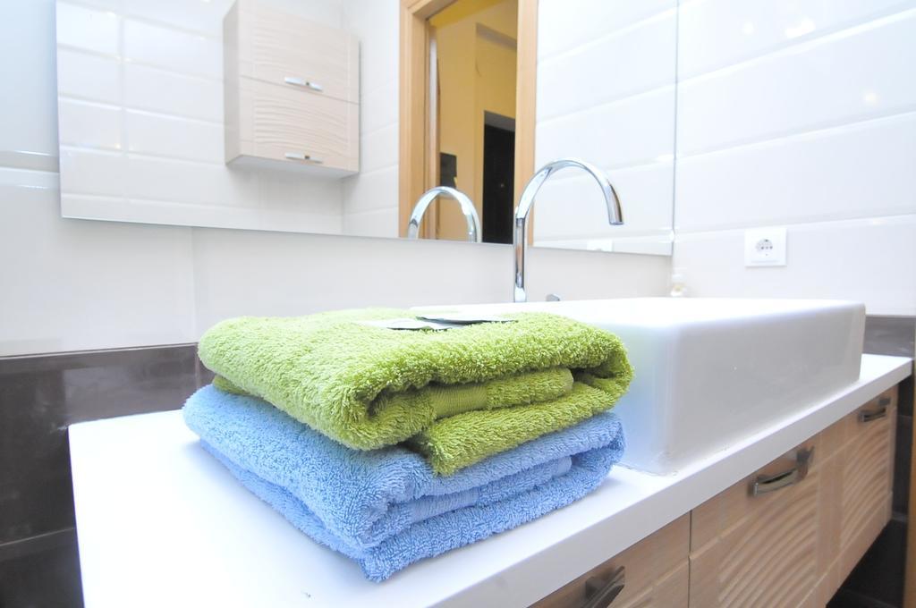 Homeservice Apartments On Stefan Cel Mare Boulevard Chişinau Rum bild